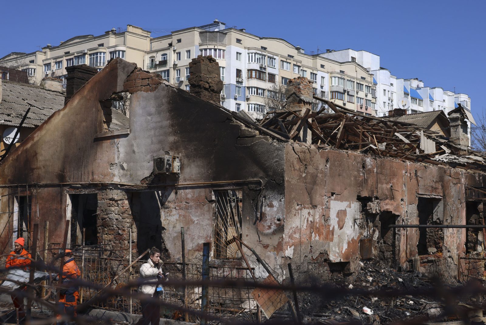 Ukraina: pięć osób zabitych w rosyjskich atakach na Odessę, Krzywy Róg i obwód połtawski [+GALERIA]