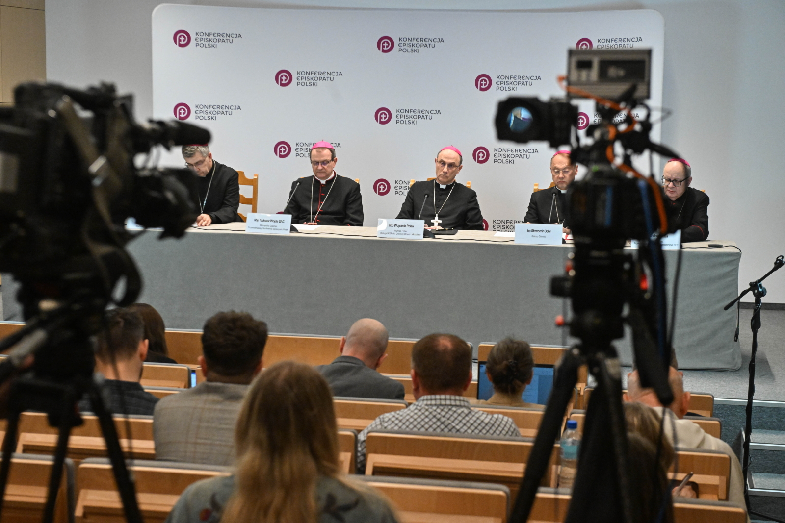 Episkopat: Komisja ds. małoletnich nie będzie miała charakteru śledczego