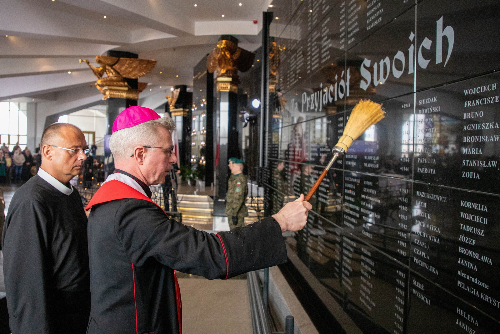 Toruń: odsłonięto kolejne nazwiska Polaków ratujących Żydów [+GALERIA]