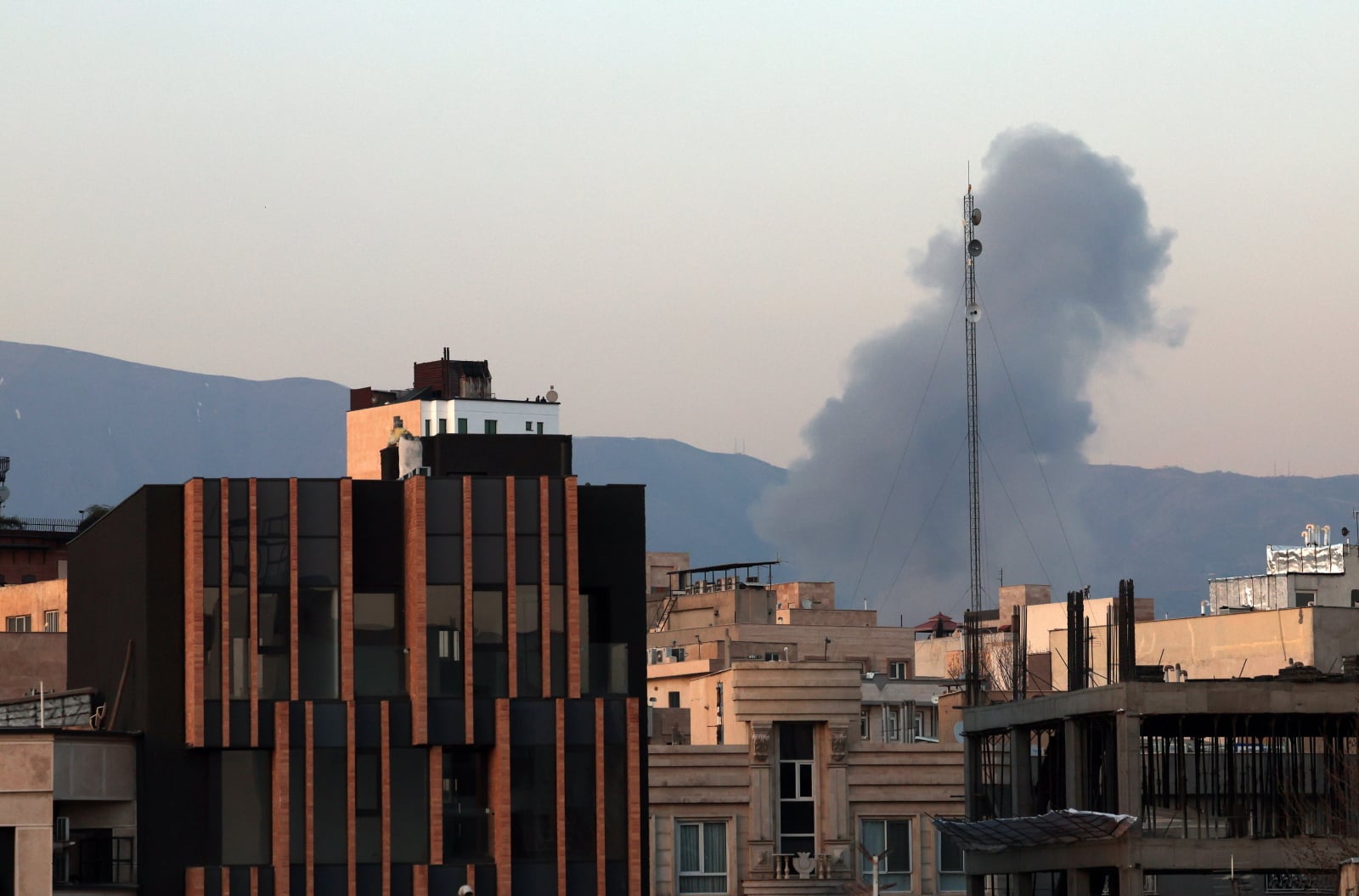 Kard. Pablo David przestrzega: wojna jest traktowana jak gra wideo