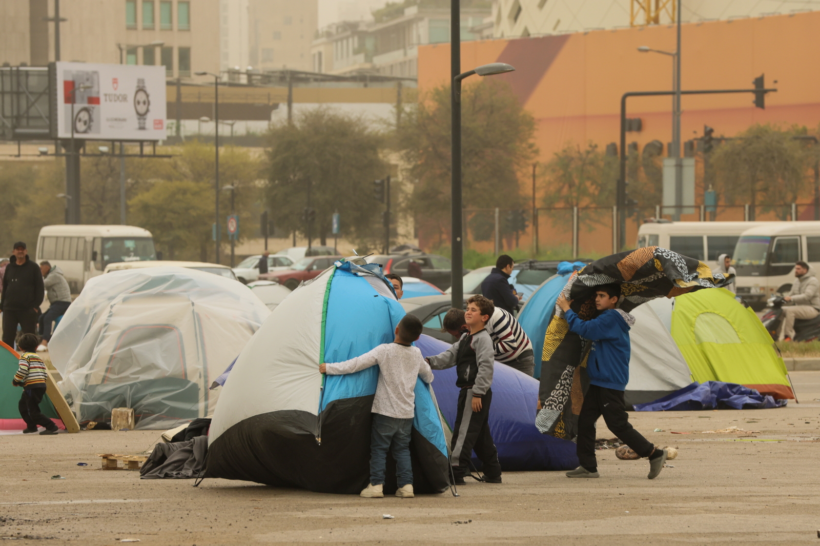 Kard. Aveline: musimy być solidarni z chrześcijanami na Bliskim Wschodzie
