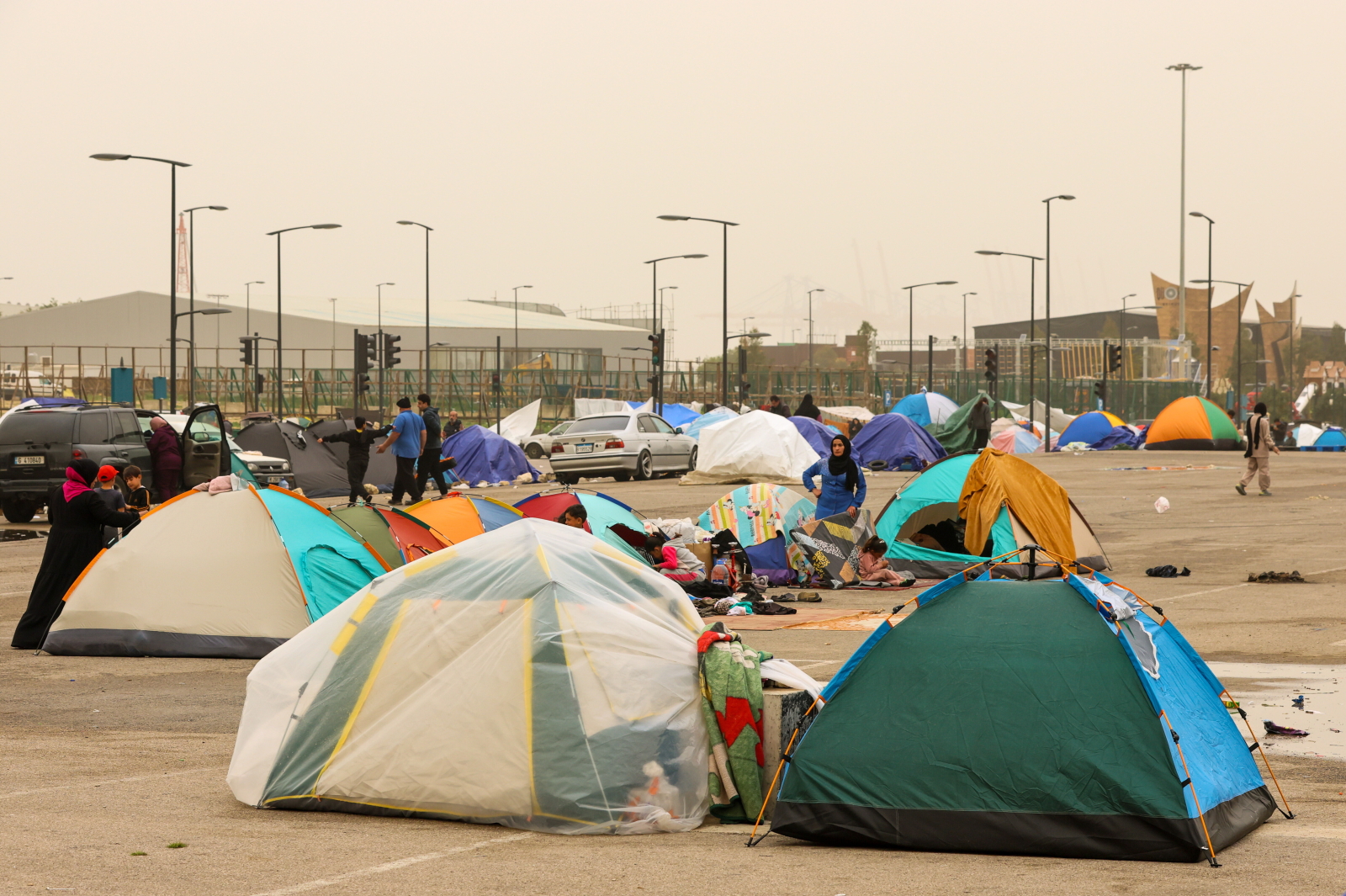 Belgia: biskupi przeznaczają 30 tys. euro dla uchodźców w Libanie