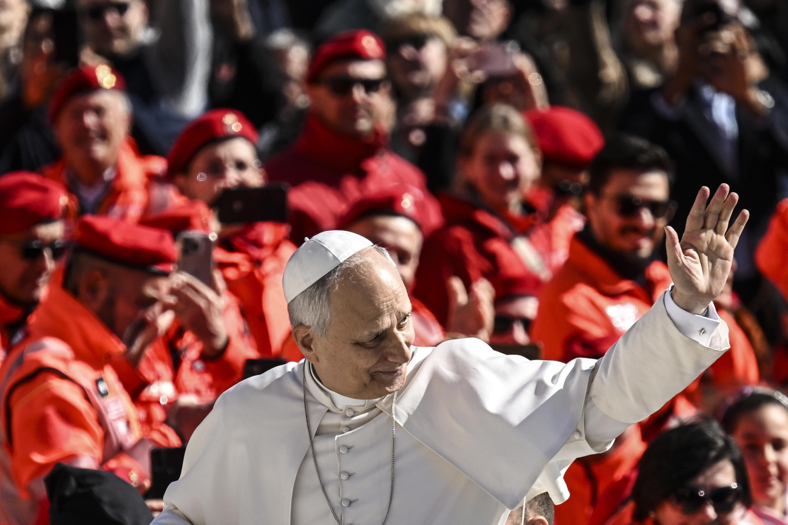 Leon XIV: chrzest to sakrament, z którego powinniśmy być zawsze dumni [+GALERIA]