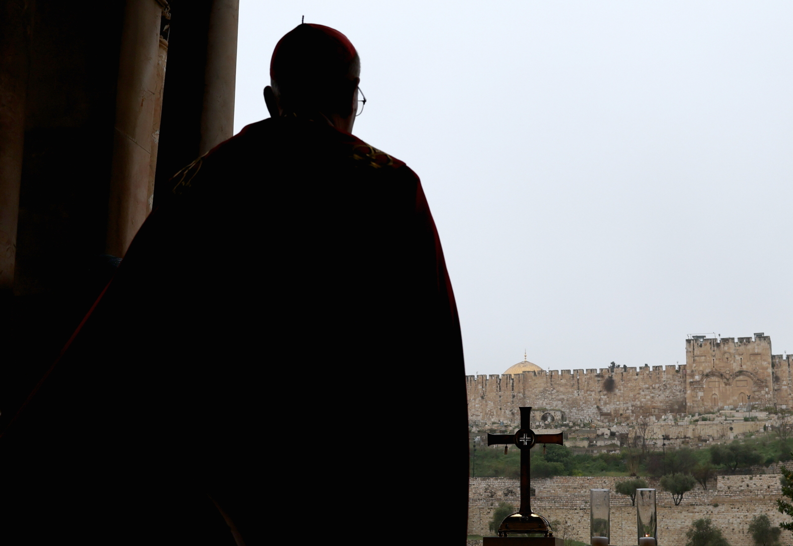 Świat reaguje na wydarzenia z Jerozolimy, z Bazyliki Grobu Pańskiego