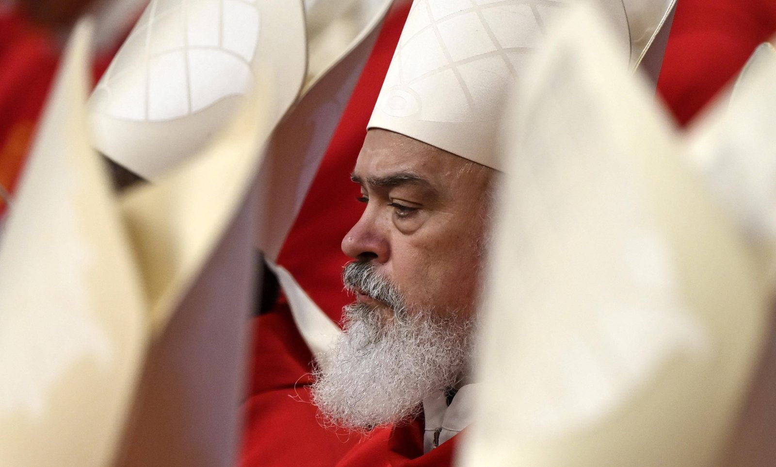 Kard. Dominique Mathieu – jedyny katolicki ksiądz w Teheranie – został ewakuowany