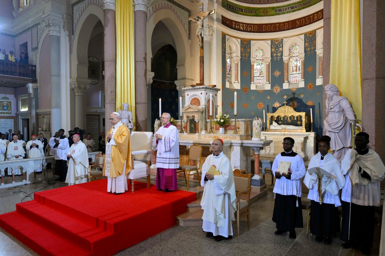 Papież do Kościoła w Algierii: pozostańcie na tej ziemi!