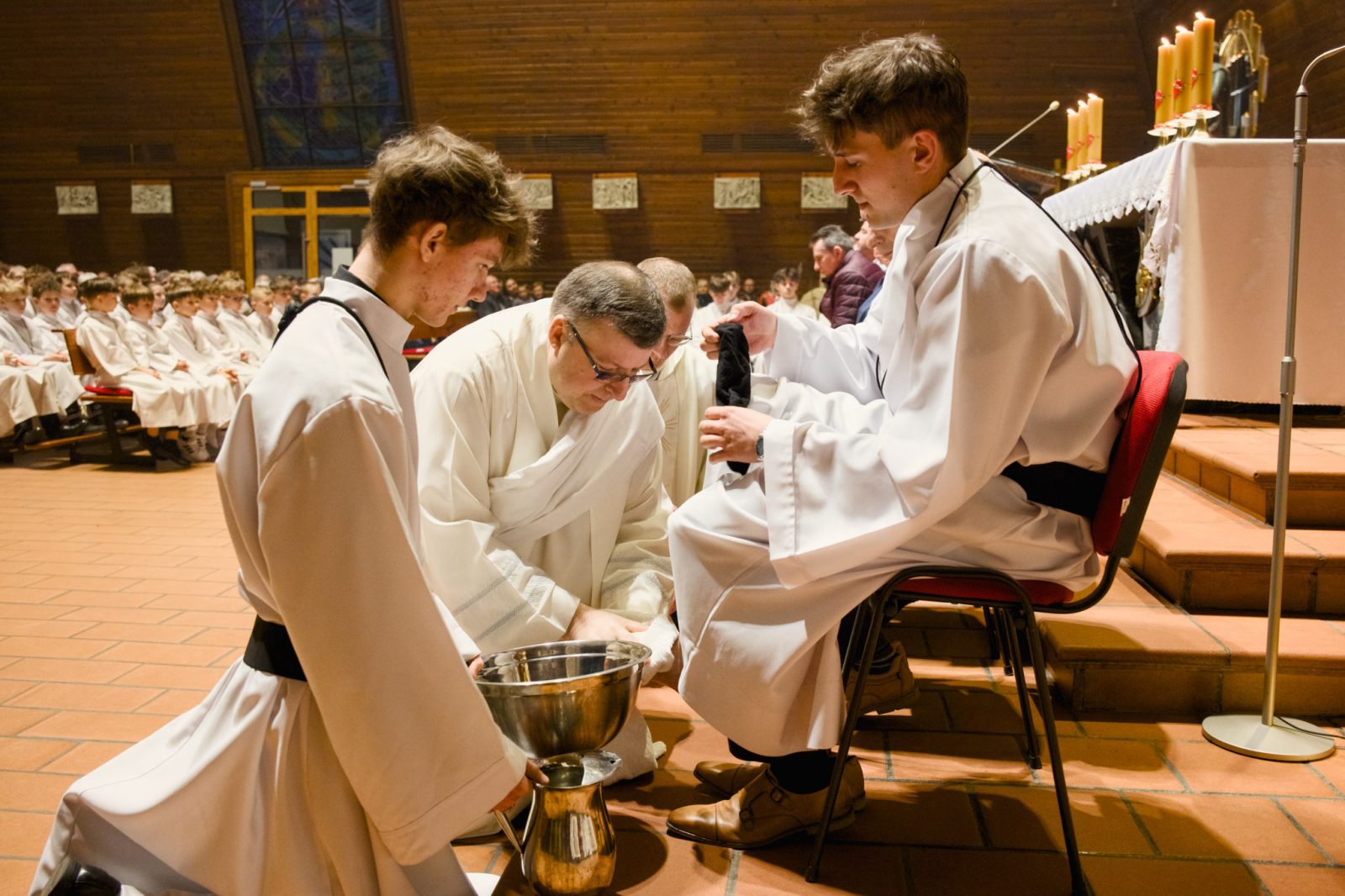 Triduum Paschalne i Wielkanoc w oblackich parafiach