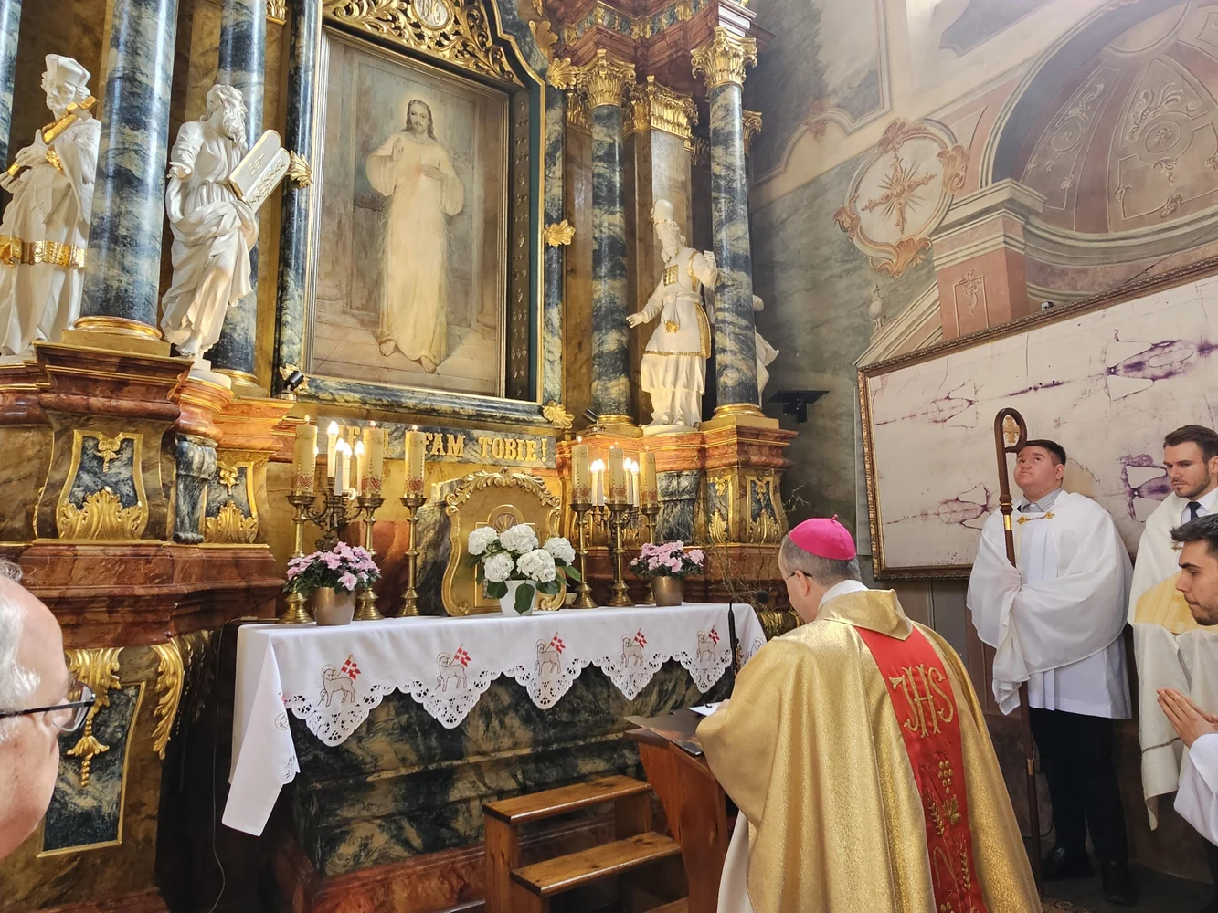 Bp Bryl: bądźmy apostołami miłosierdzia