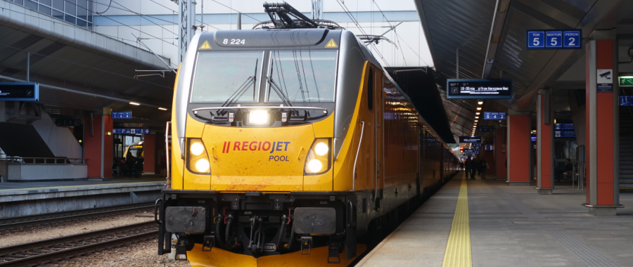 RegioJet wycofuje się z połączeń krajowych po Polsce; pozostaną pociągi do Pragi