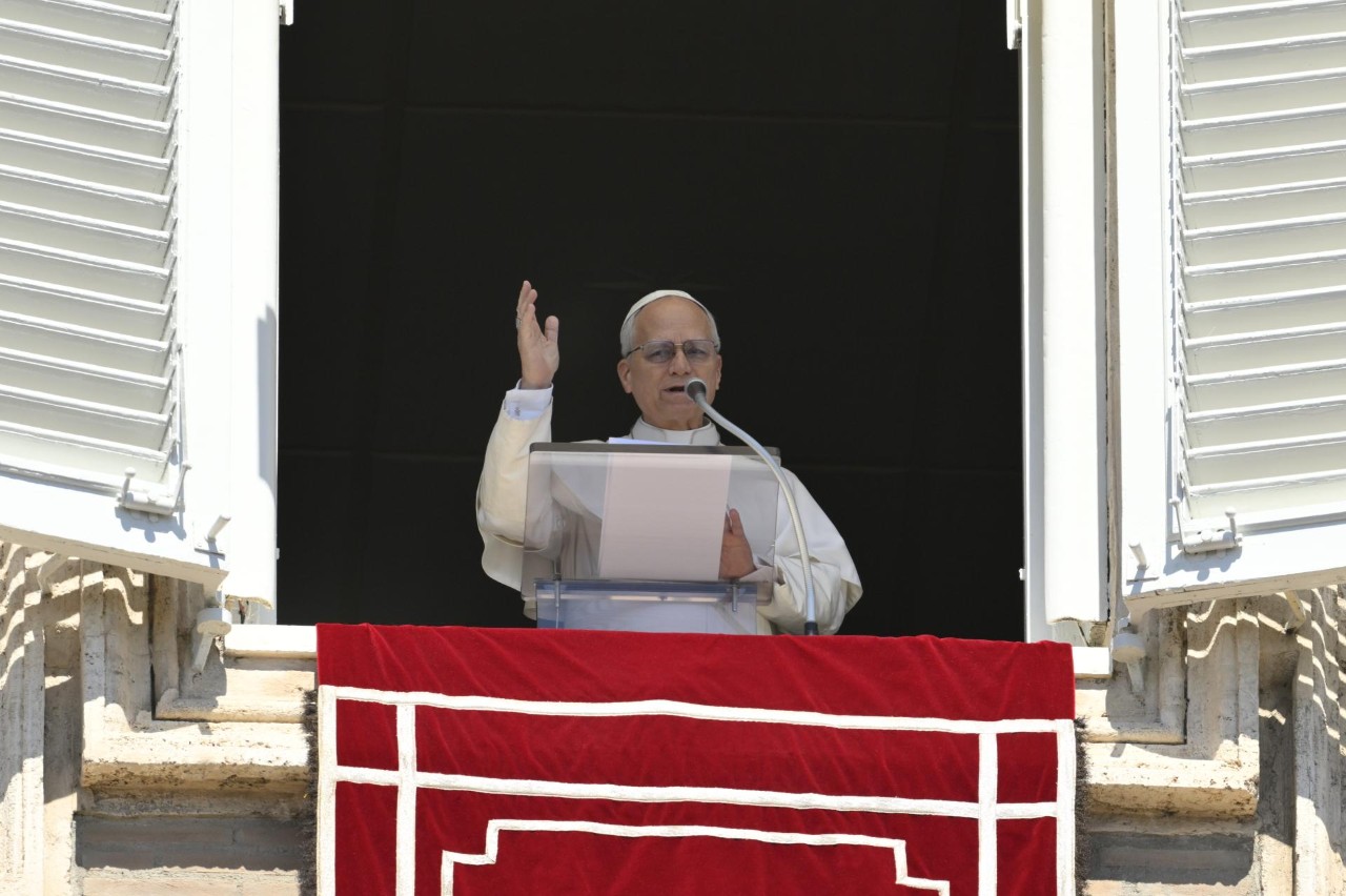 Leon XIV: trwajmy w błaganiu o dar pokoju dla całego świata