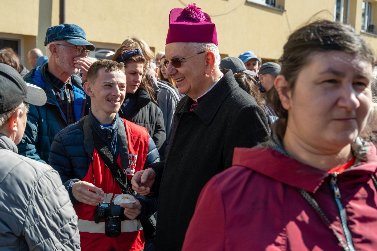 600 paczek wielkanocnych dla potrzebujących od Caritas w Lublinie [+GALERIA]
