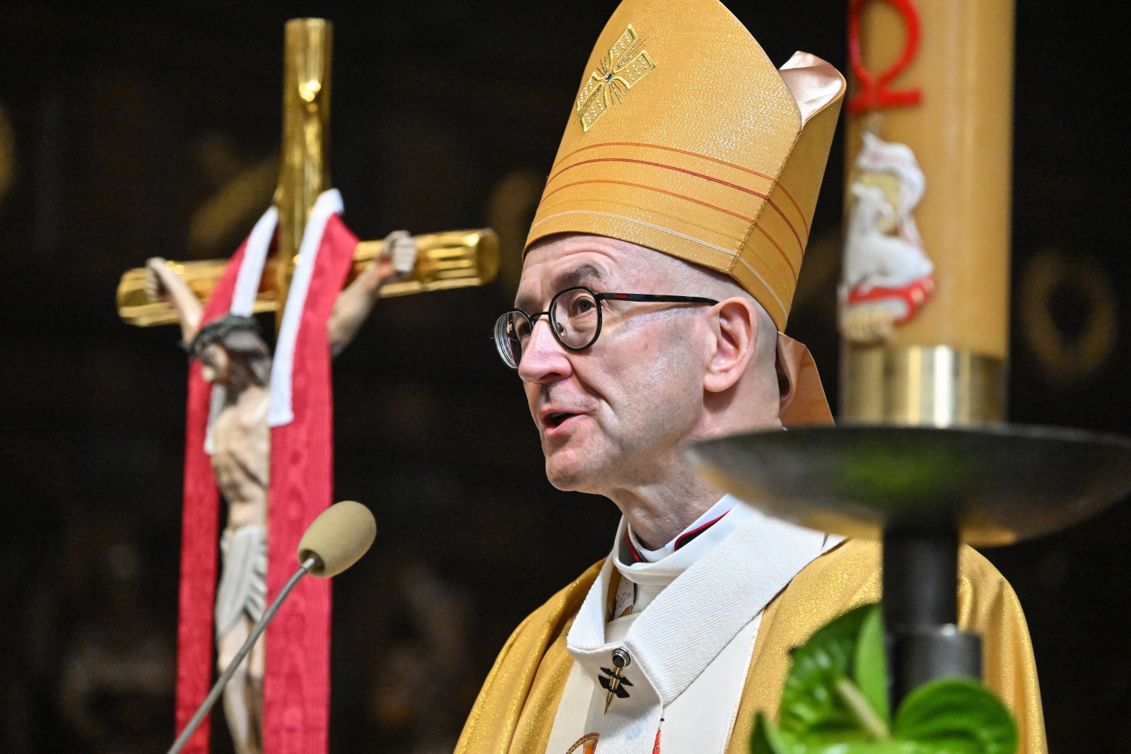 Abp Galbas: niech doświadczenie zmartwychwstania doprowadzi nas do zgody, również w Ojczyźnie