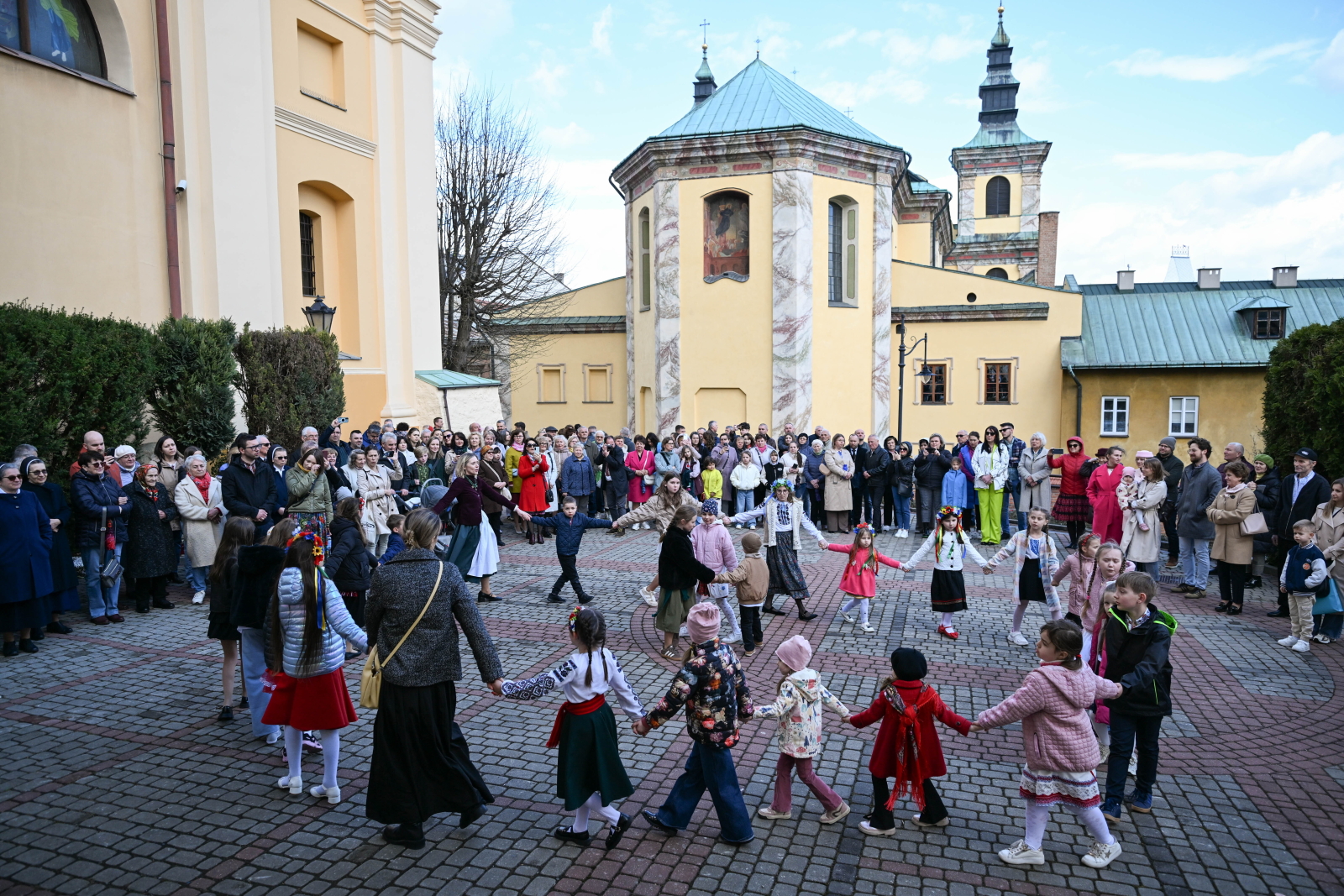 Przemyśl: społeczność grekokatolicka świętowała Wielkanoc z tradycyjnymi hajiłkami [GALERIA]