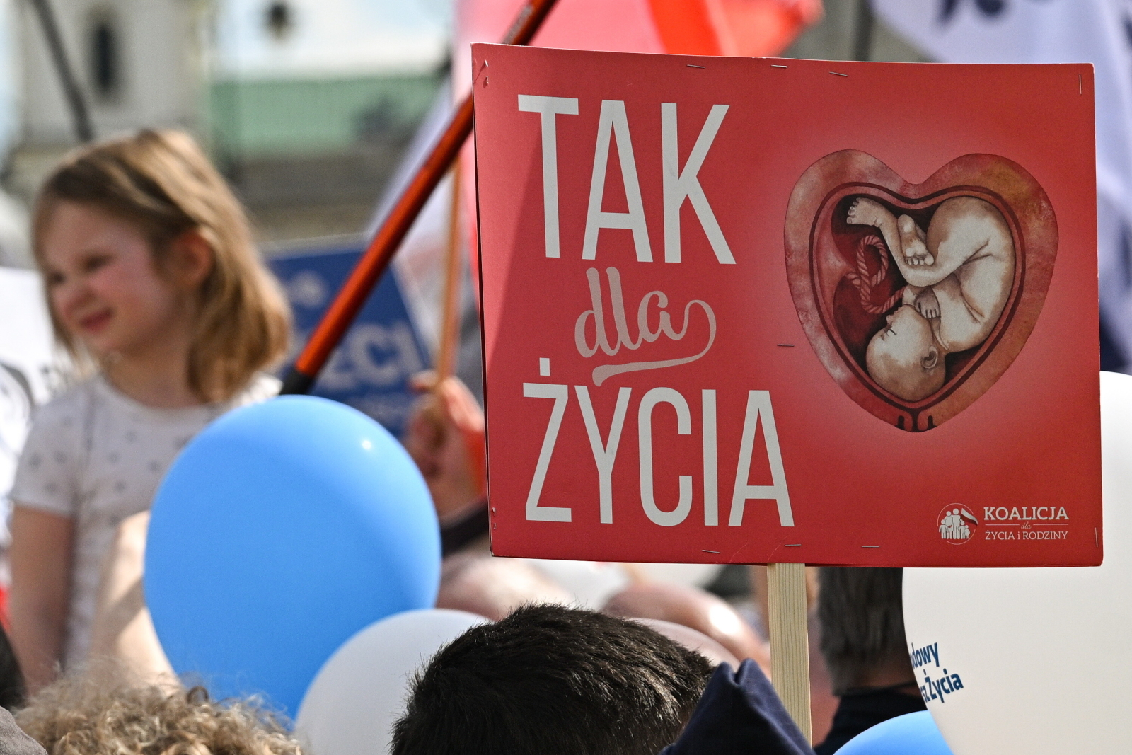 Marsz dla Życia w Szczecinie pod hasłem „Jestem dla Ciebie” [+WIDEO]