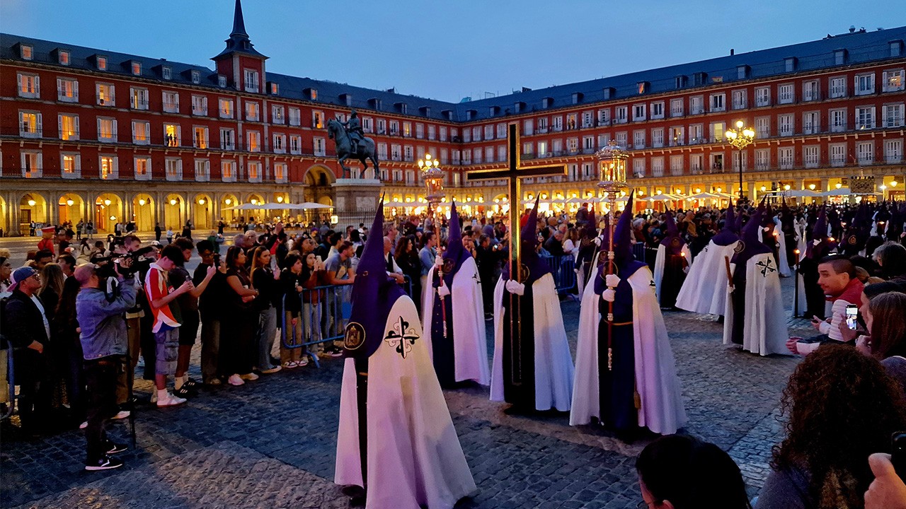 Hiszpania: młodzi na nowo odkrywają wiarę