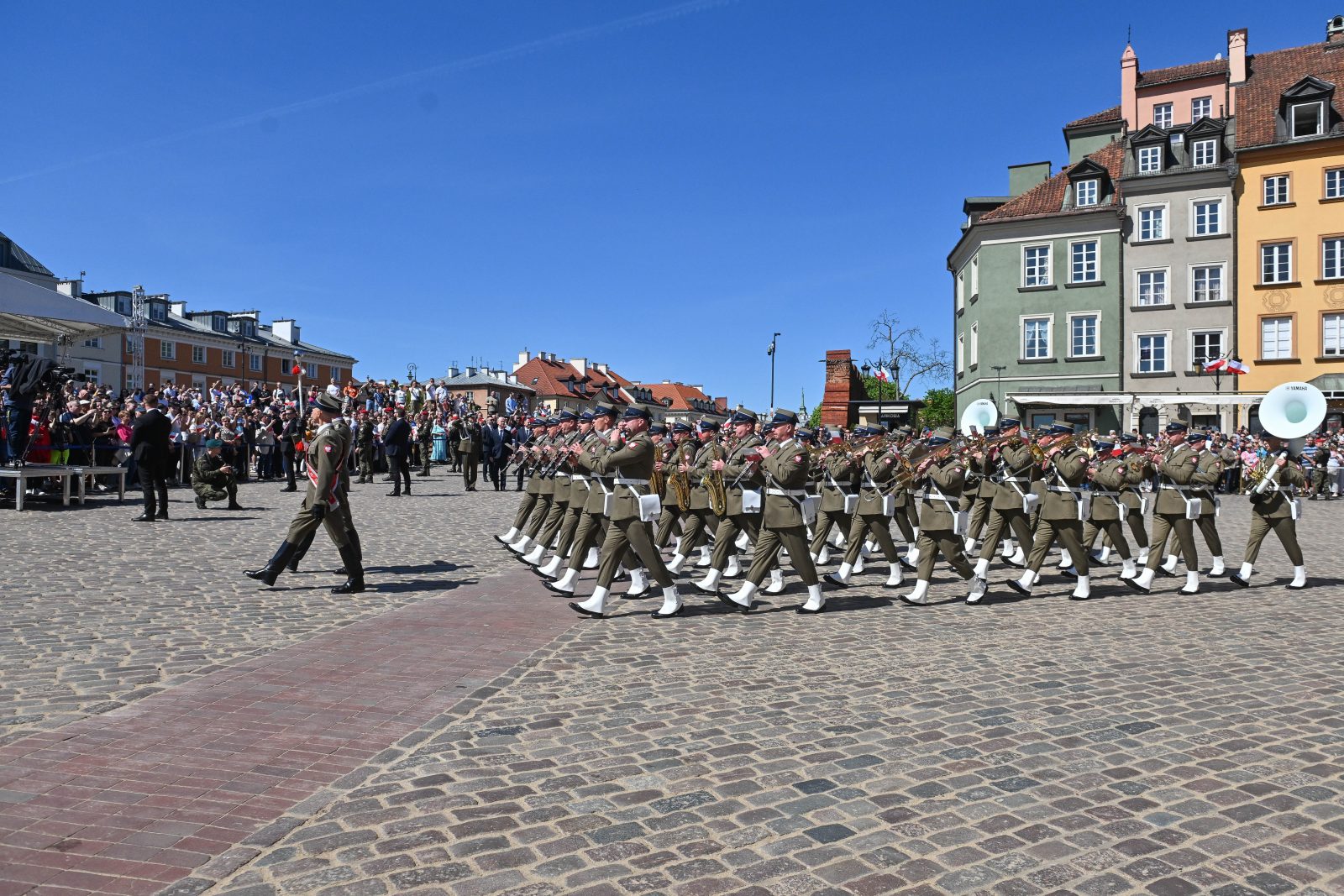 W Dniu Flagi RP podniesiono flagę państwową na wieży zegarowej Zamku Królewskiego [+GALERIA]