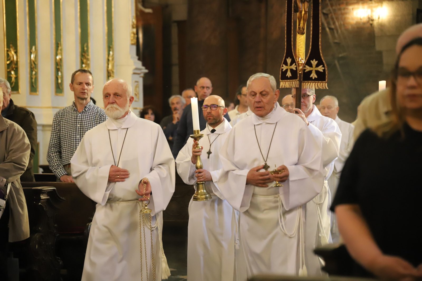 Bp Mastalski do Nadzwyczajnych Szafarzy Komunii Świętej: Służba powinna wynikać z miłości