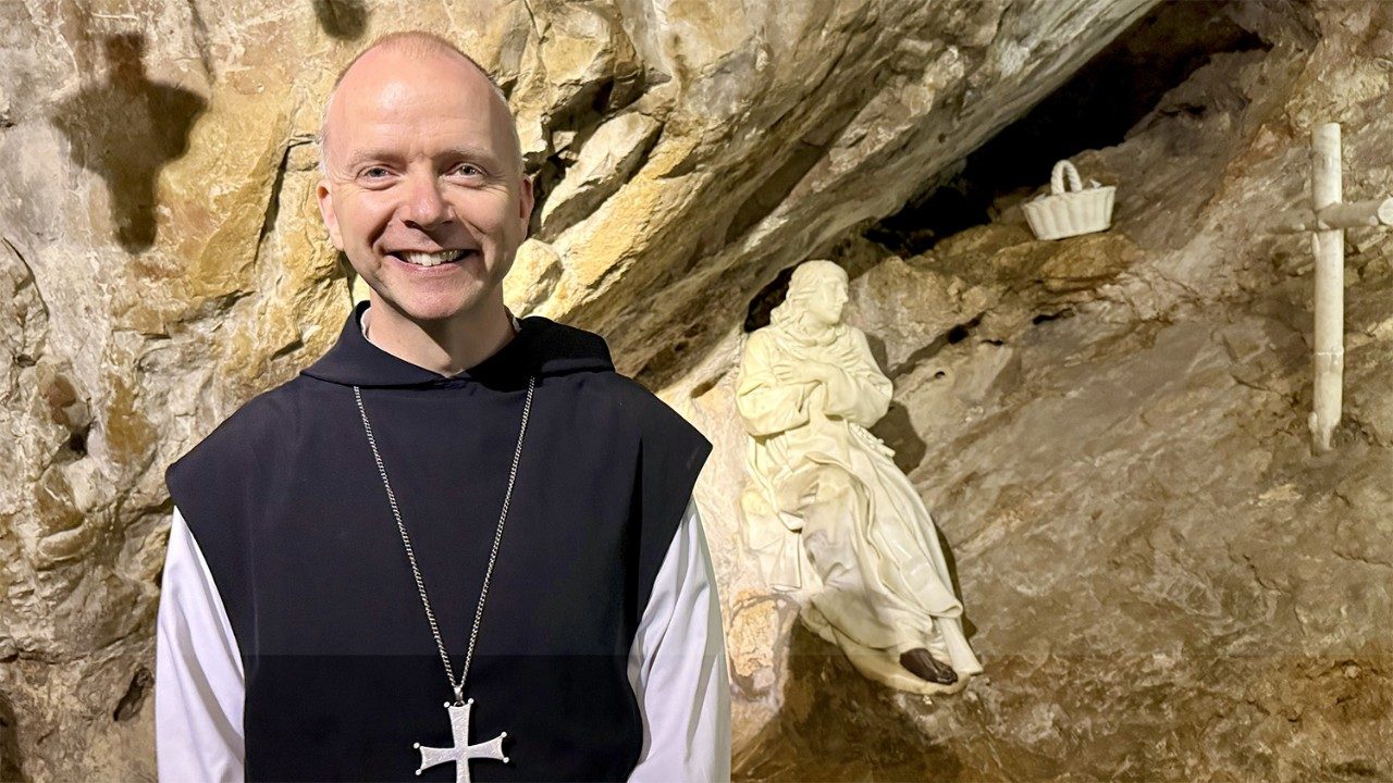 „Duchowe serce Norwegii” – kaplica w miejscu męczeństwa św. Olafa