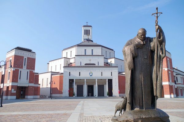 6 czerwca – w Krakowie – beatyfikacja 9 męczenników
