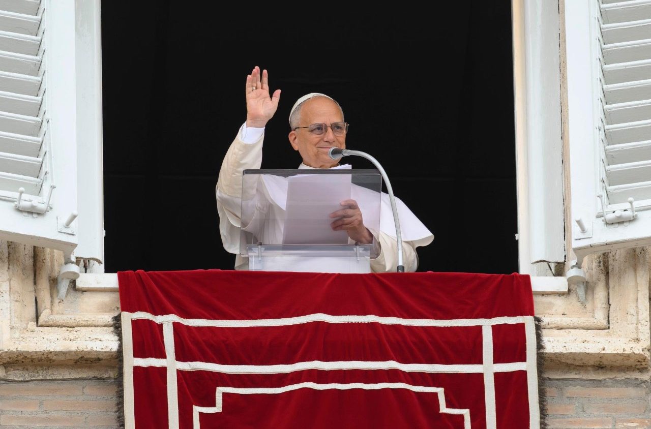 Leon XIV na Zesłanie Ducha Świętego: Duch otwiera drzwi do Boga, Kościoła i naszych serc