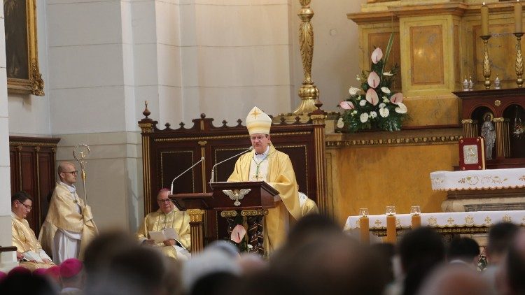 Przewodniczący episkopatu: Kościół w Polsce trwa przy Leonie XIV