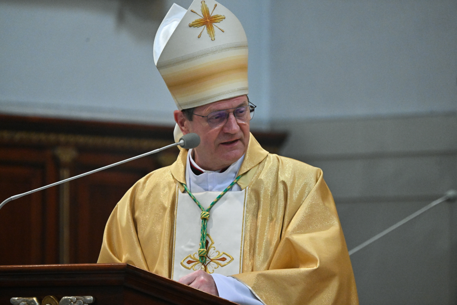 Przewodniczący episkopatu: Kościół w Polsce trwa przy Leonie XIV