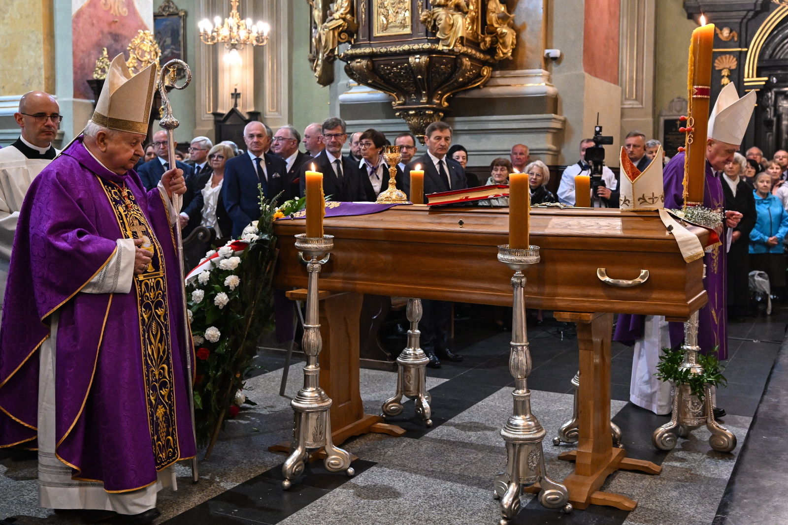 Abp Józef Michalik spoczął w podziemiach Bazyliki Archikatedralnej [+GALERIA]
