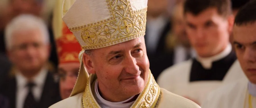 Episkopat solidarny z samorządowcami, którzy sprzeciwiają się transkrypcji małżeństw