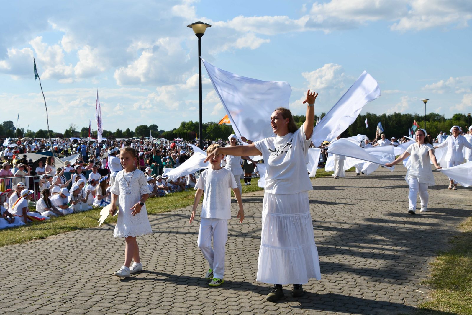 „Wybór był prosty”. Uczestnicy o tym, dlaczego przyjechali na Lednicę