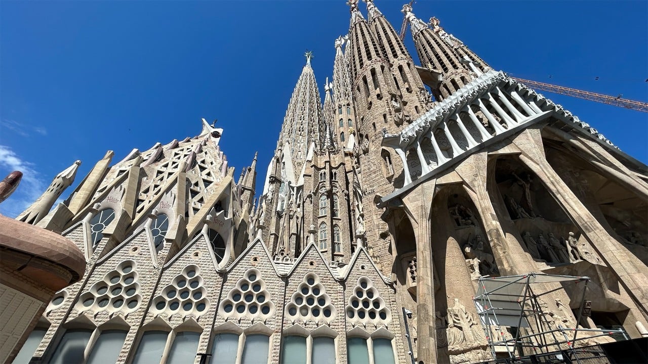Niewidoma dziewczynka rozpocznie z Papieżem uroczystość inauguracji Wieży Jezusa Chrystusa w Sagradzie Familii