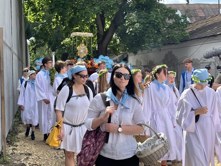 Wilno: rozpoczął się Kongres Miłosierdzia. Kard. Ryś przekazał Dzwon Nadziei