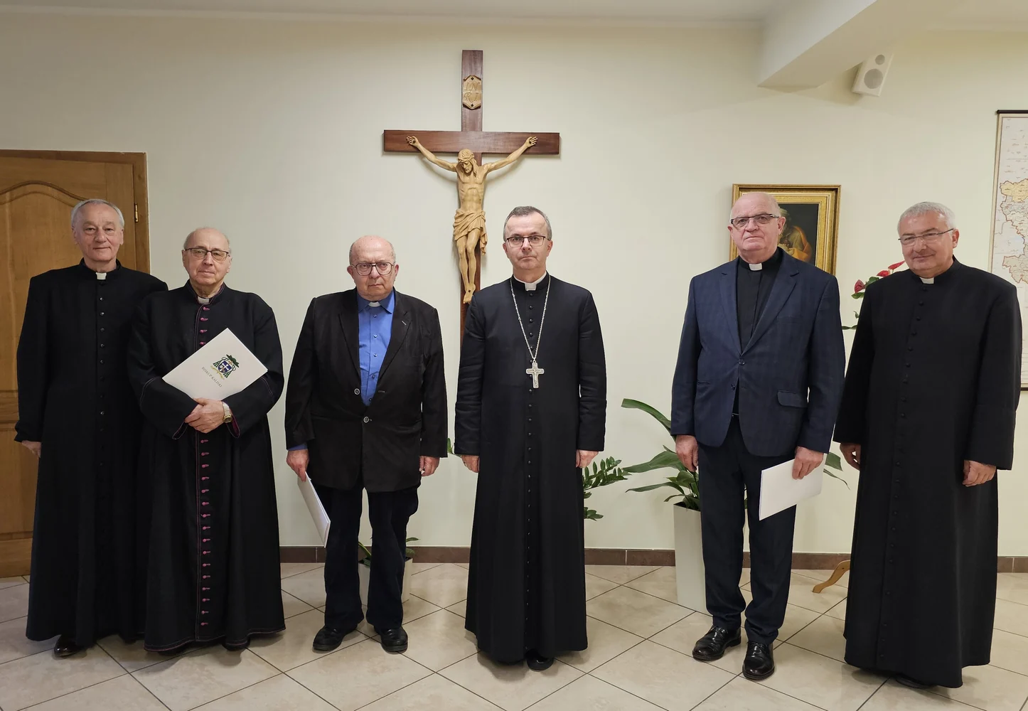 Bp Bryl do księży przechodzących na emeryturę: służcie młodszym kapłanom dobrą radą
