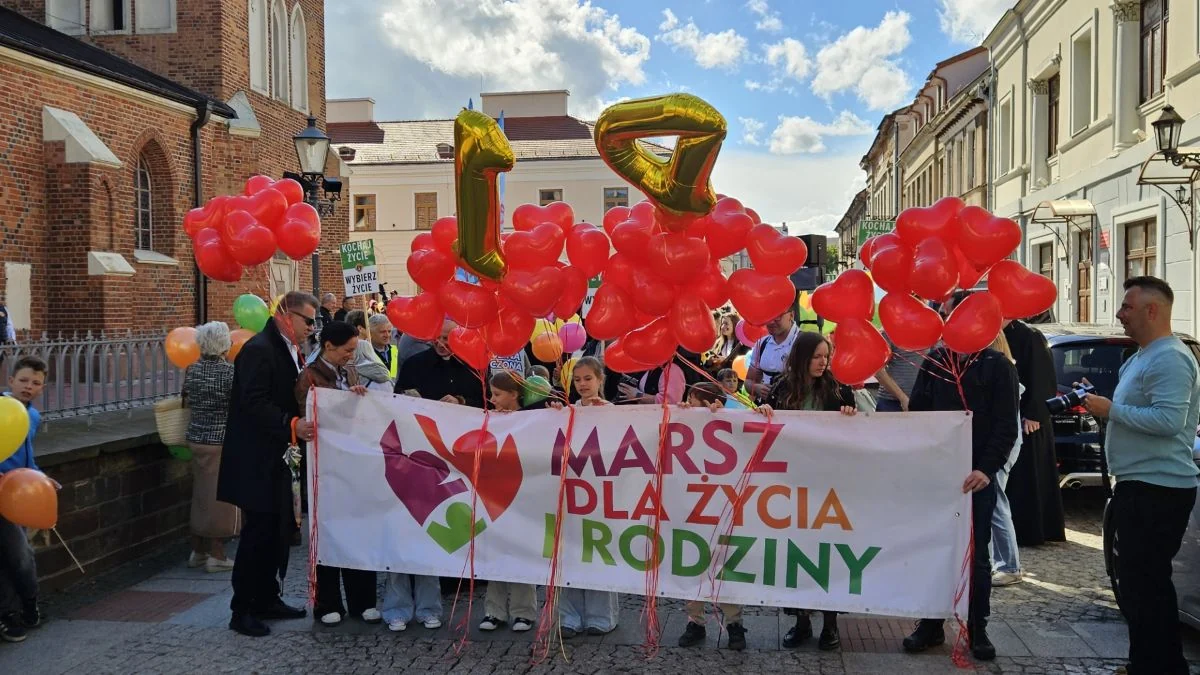 Ulicami Radomia przeszedł Marsz dla Życia i Rodziny