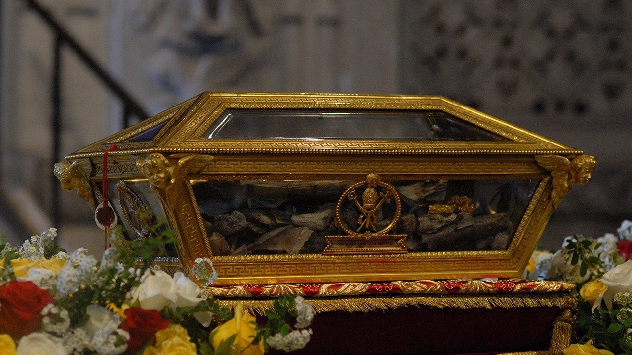 Leon XIV odwiedzi bazylikę, w której znajdują się relikwie św. Augustyna
