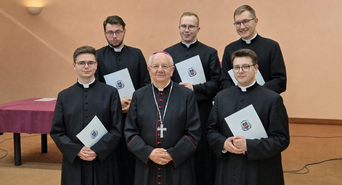 „Konkurs na proboszcza”. Do 16 parafii zgłosiło się… 60 kandydatów