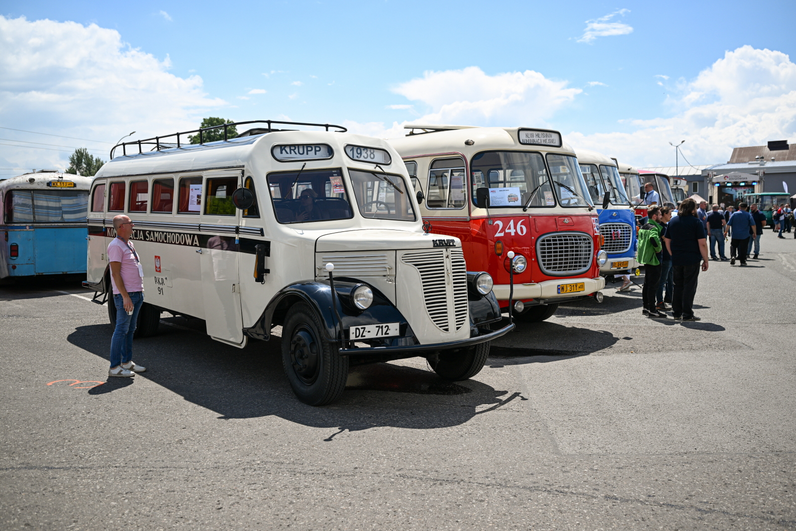 II Zlot Zabytkowych Autobusów w Rzeszowie [GALERIA]