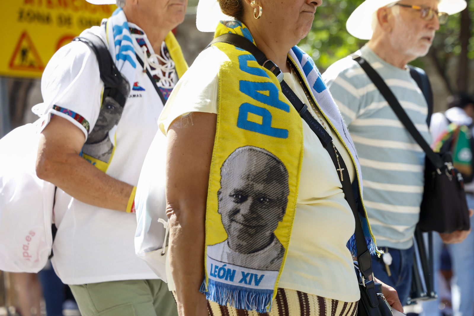 Hiszpania: co najmniej 130 tys. ludzi wyszło na ulice Madrytu pozdrowić Leona XIV