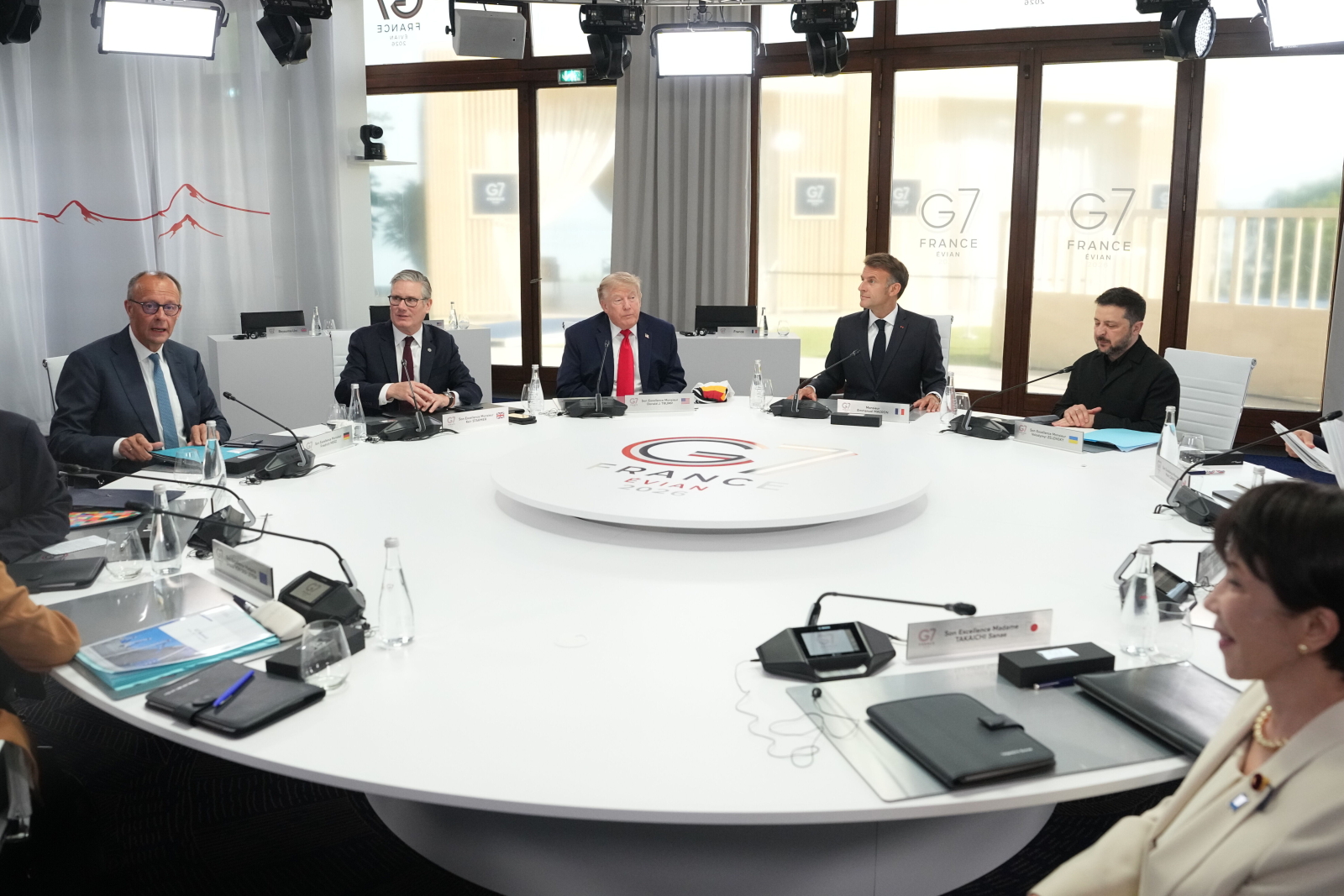 Francja: spotkanie Donalda Trumpa z Wołodymyrem Zełenskim na szczycie G7 w Evian