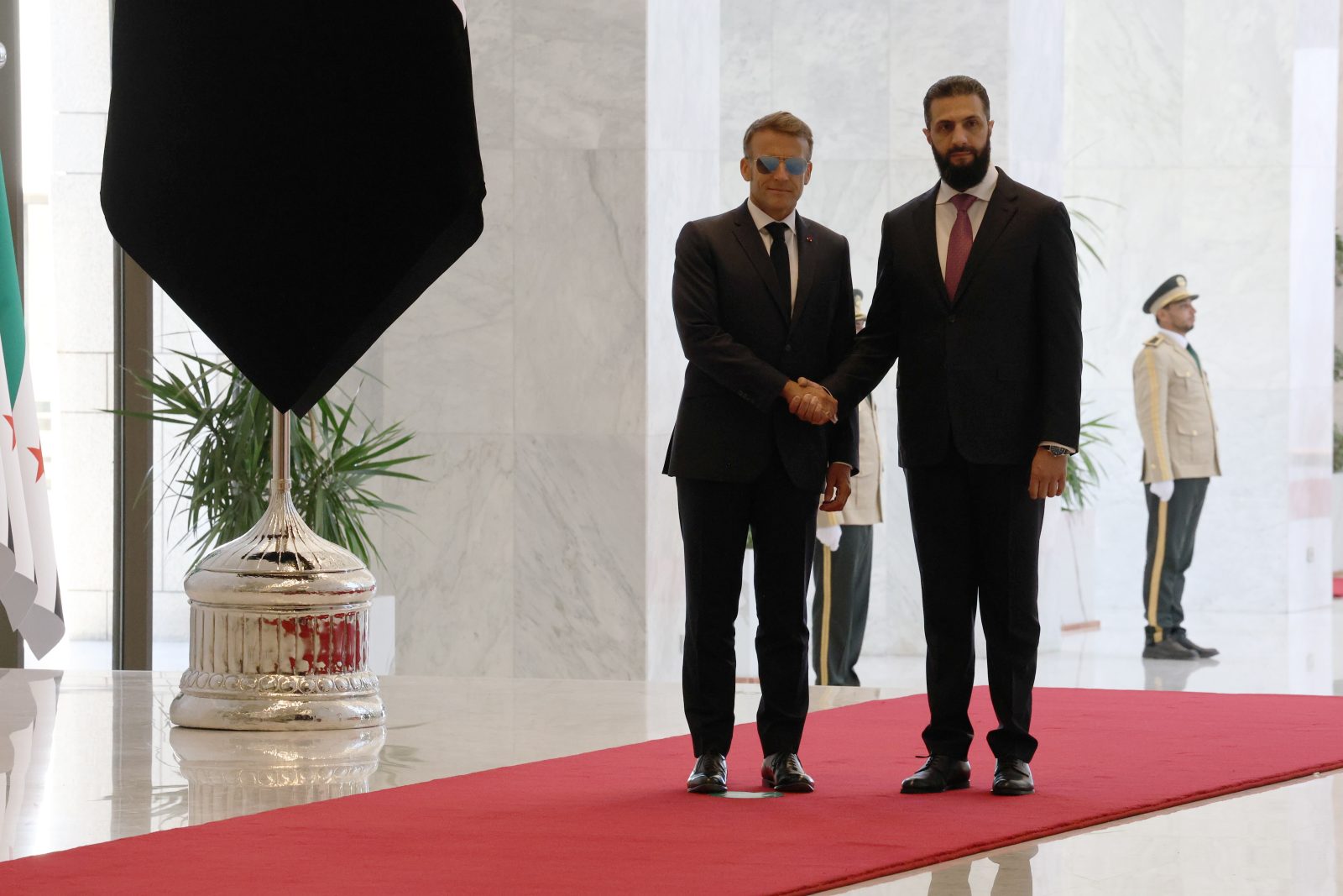 Syria: w Damaszku doszło do eksplozji podczas wizyty prezydenta Francji