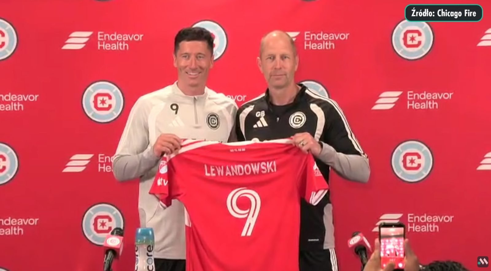 Robert Lewandowski oficjalnie zaprezentowany w Chicago Fire [+TRANSMISJA]