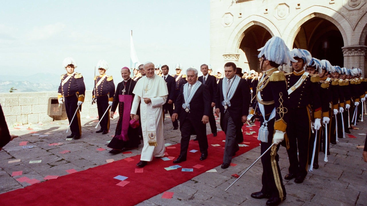 Pierwsza papieska wizyta w historii. 44 lata temu Jan Paweł II odwiedził San Marino [+GALERIA]