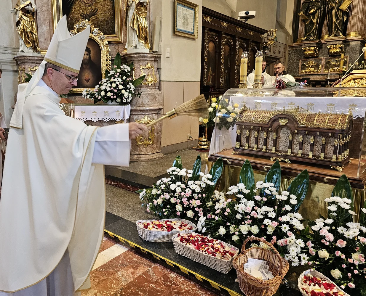 Bp Damian Bryl: od św. Tereski i jej rodziców uczmy się świętości