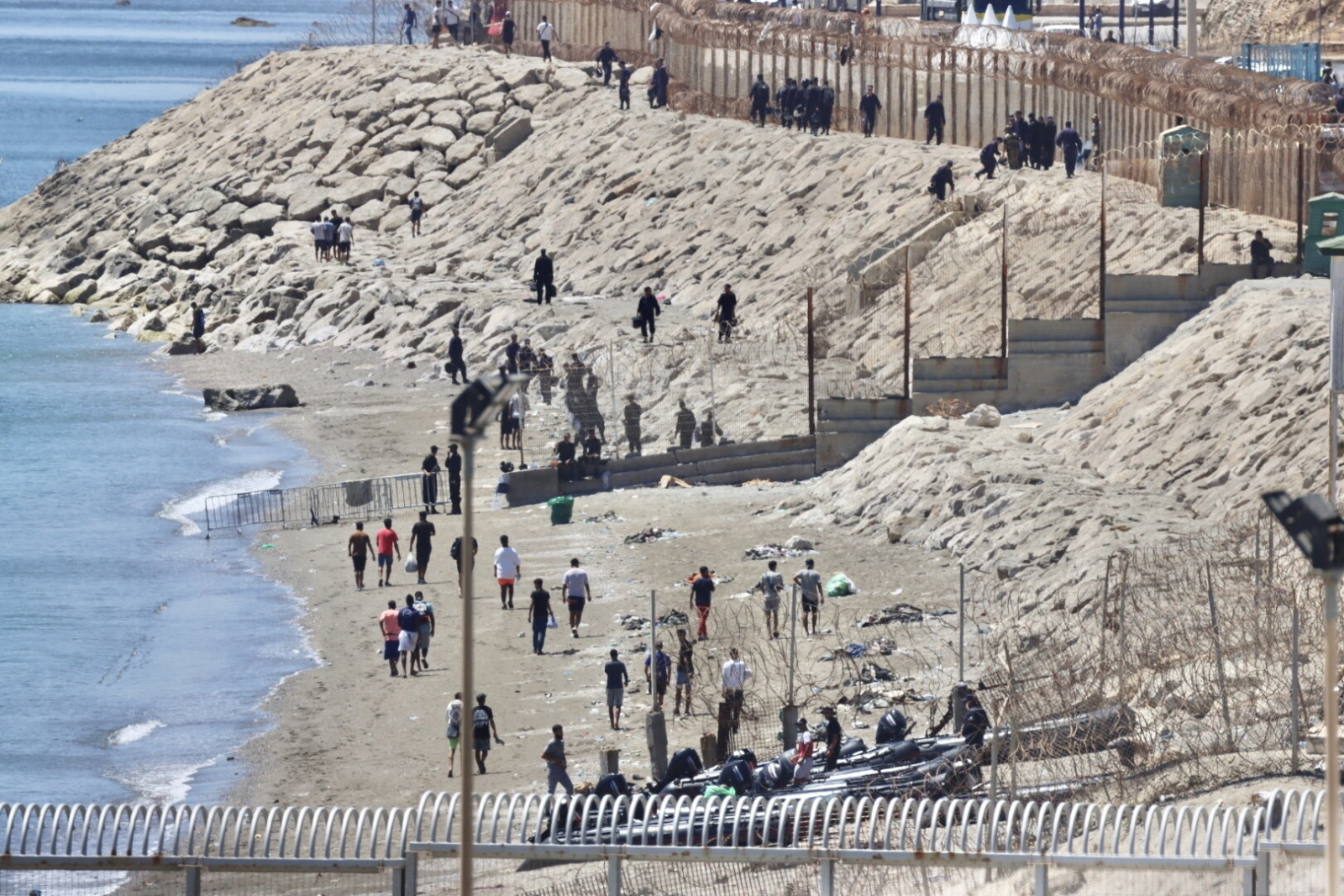 Ceuta: migranci wracają do Maroka, rośnie liczba ofiar