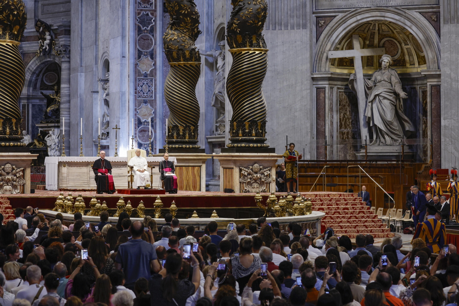 Papież: liturgia sercem modlitwy Kościoła i szkołą życia duchowego