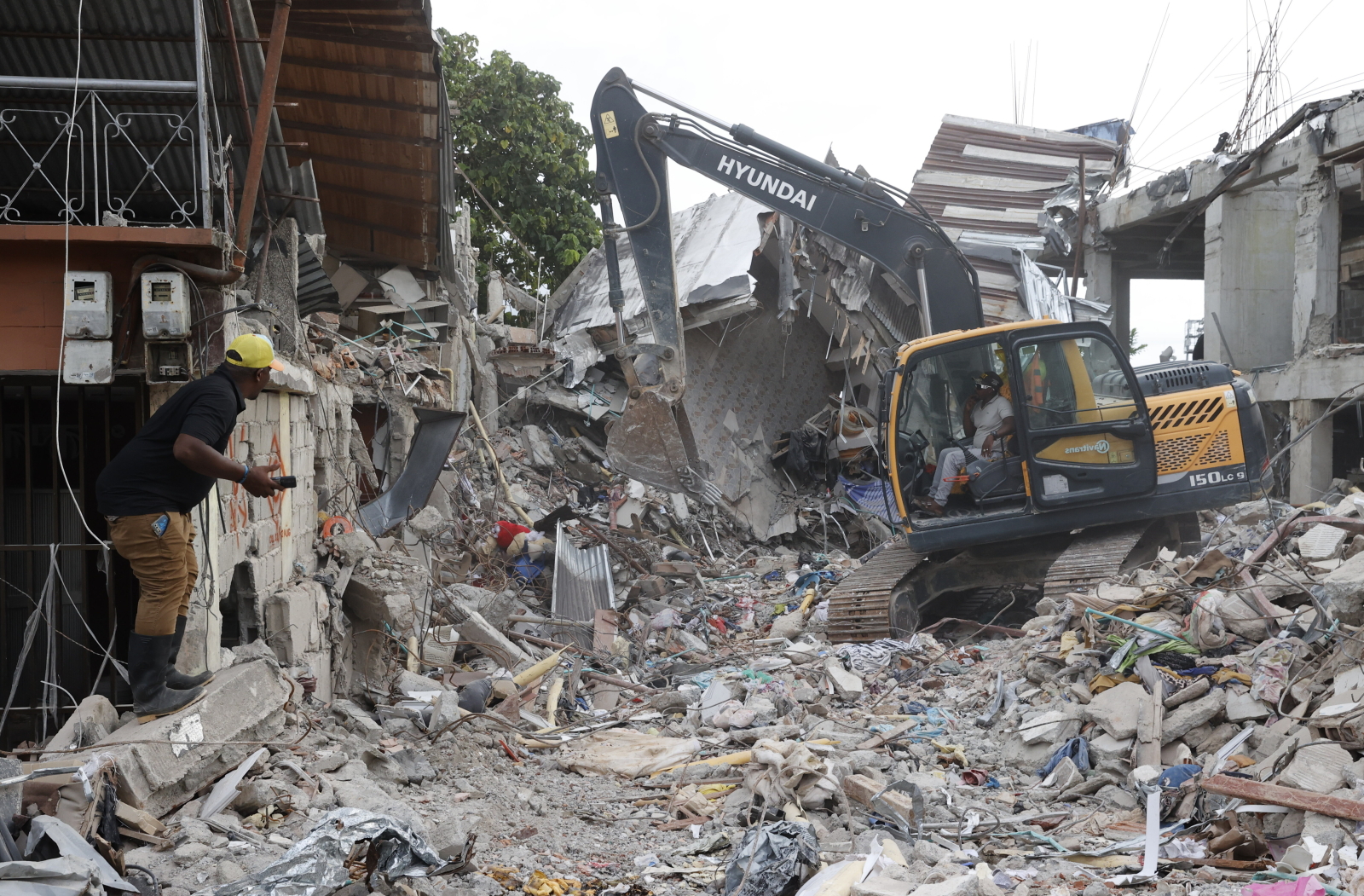 Kolumbia: 265 ofiar śmiertelnych, 496 zaginionych po poniedziałkowym trzęsieniu ziemi