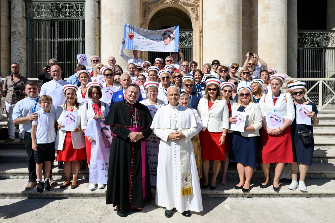 Położne zainspirowane Stanisławą Leszczyńską spotkały się z Papieżem