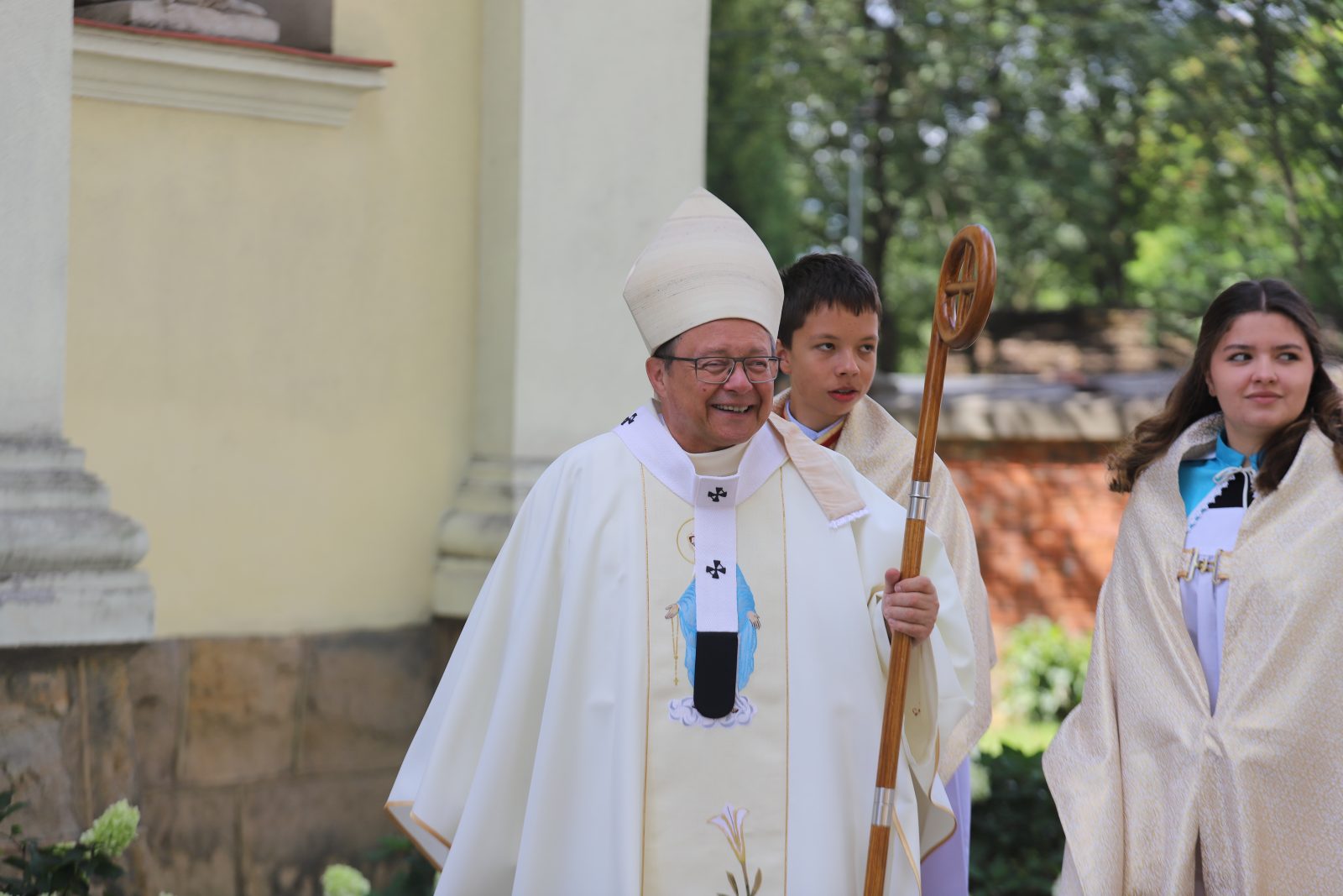Kard. Grzegorz Ryś w Krakowie-Pleszowie: Bóg czyni nas odpowiedzialnymi za Kościół [+GALERIA]