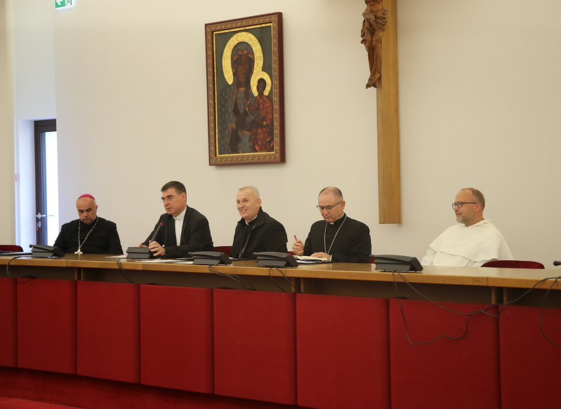 Duszpasterze młodzieży obradowali o przygotowaniach do ŚDM w Seulu, Lednicy i spotkaniu Taizé w Łodzi