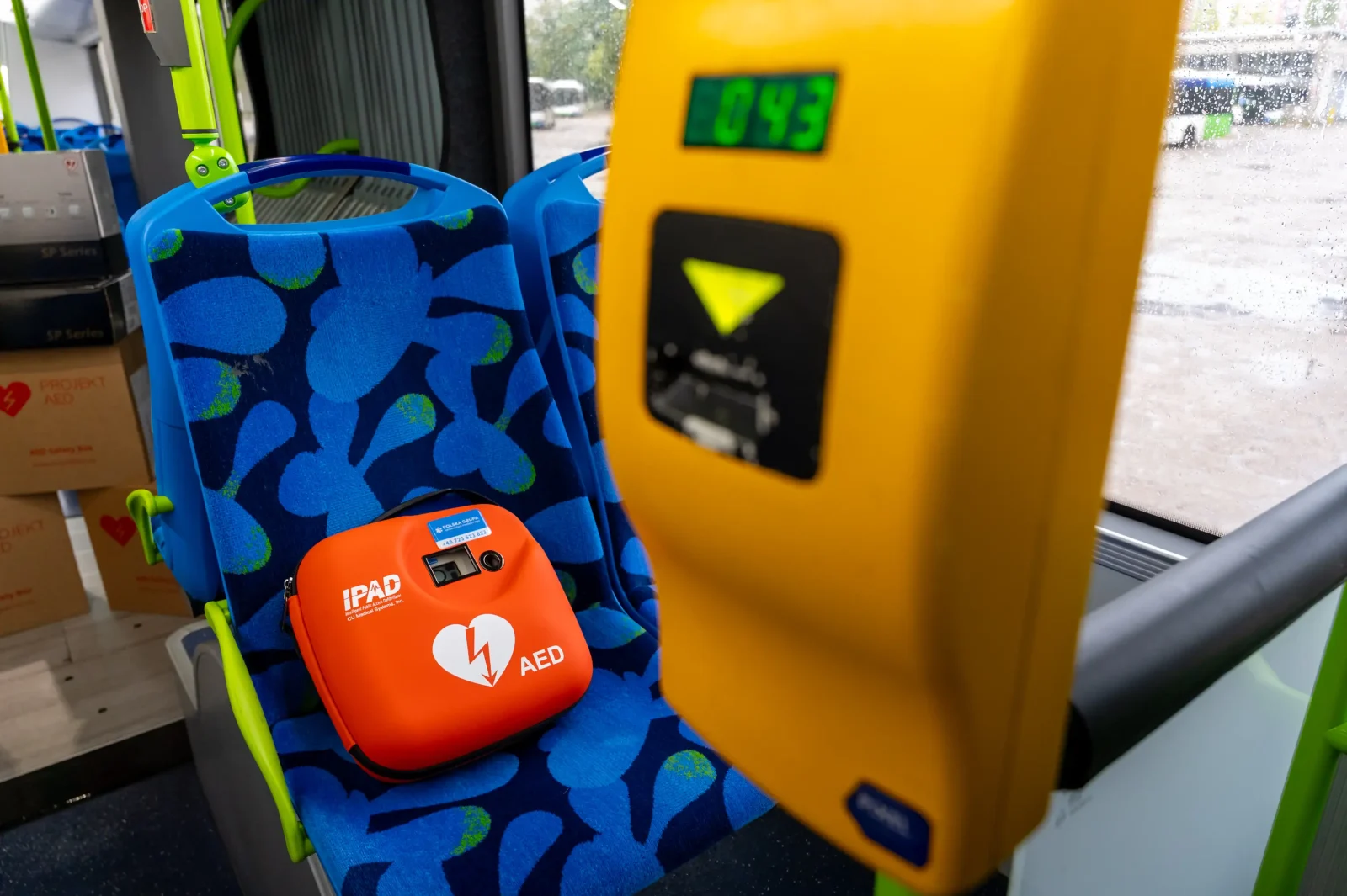 Szczecińskie autobusy zostaną wyposażone w defibrylatory