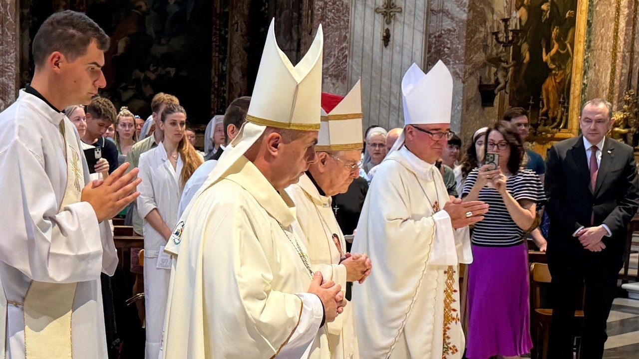 Bp Adam Bab: Stanisław Kostka do młodych o ich własnej drodze życia